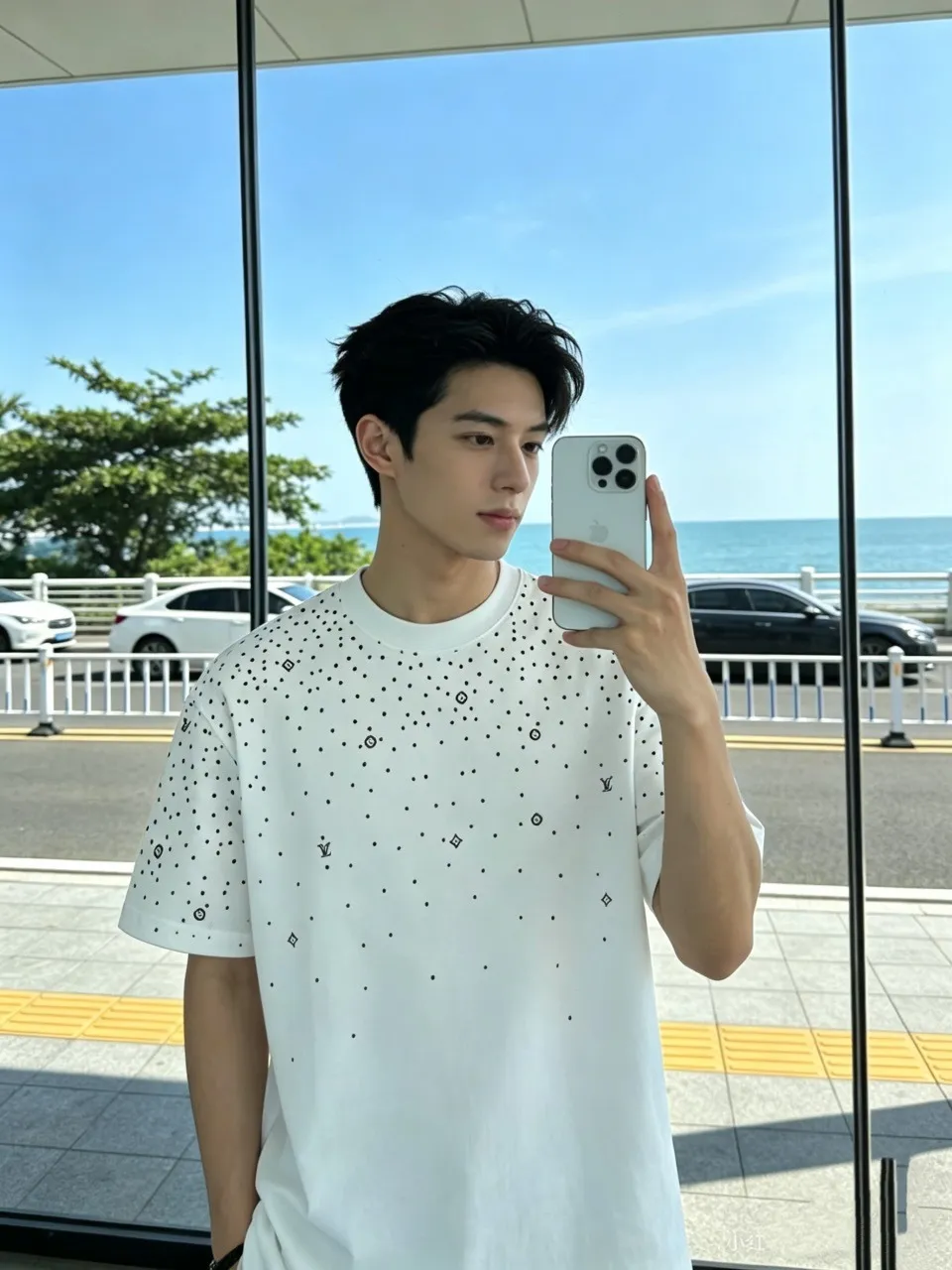 Louis Vuitton/Louis Vuitton starry printed short sleeves